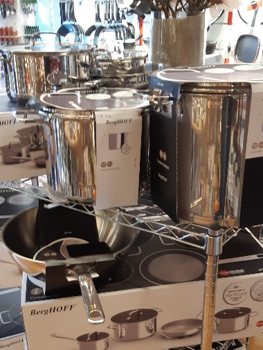 Edoardo Zanotti - Casalinghi